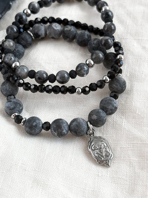 Ensemble Dark Romance