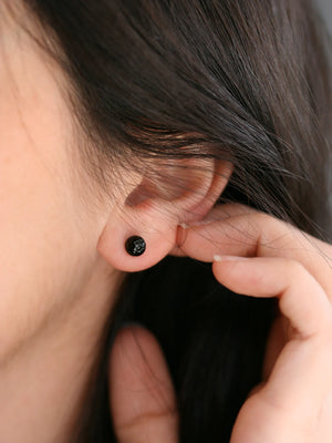 Clous d'oreilles Baccara noir