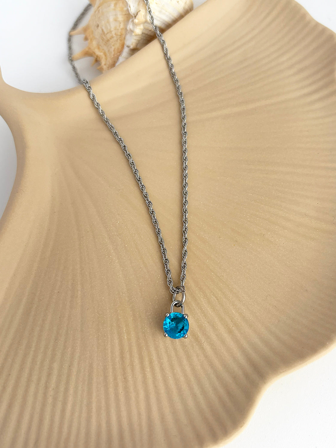 Collier Dyna (UNIQUE)