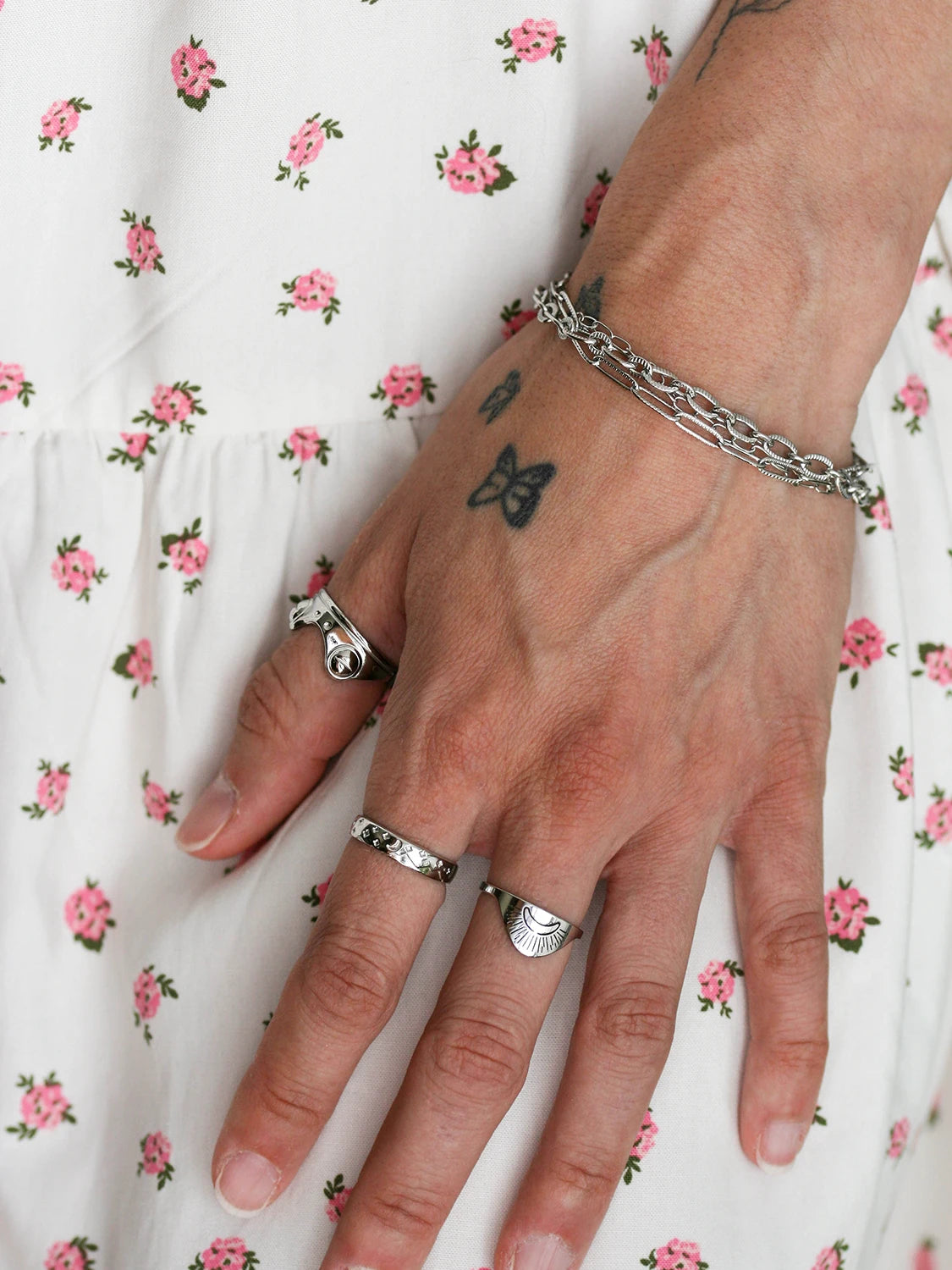Amphibia ring