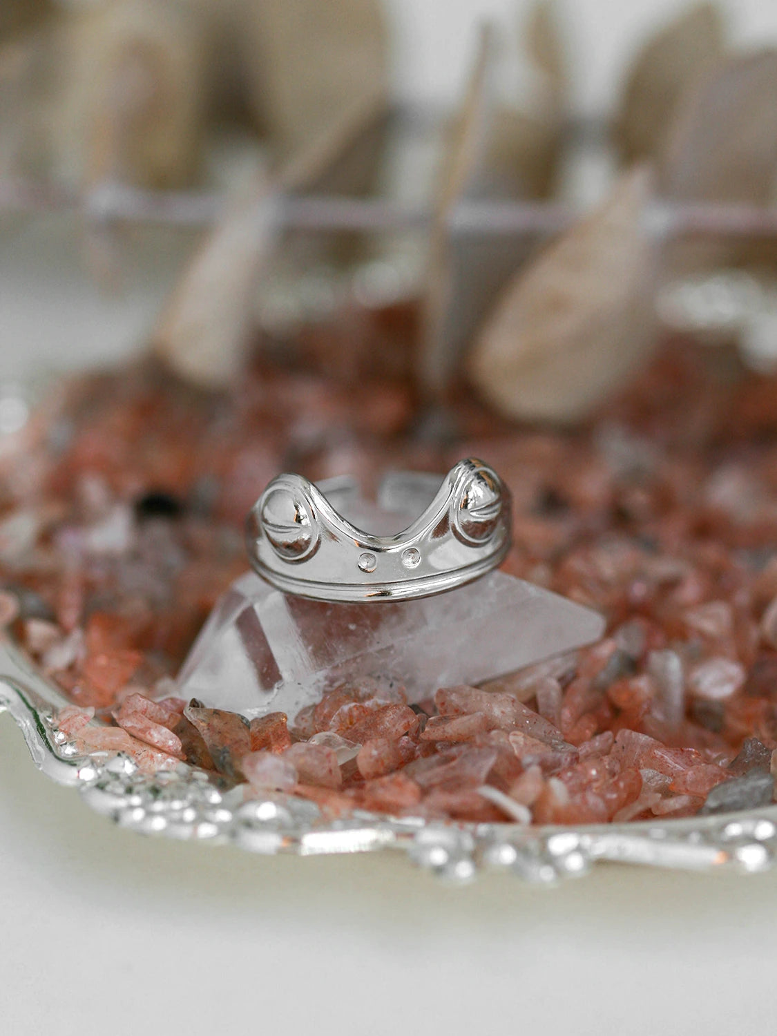 Amphibia ring