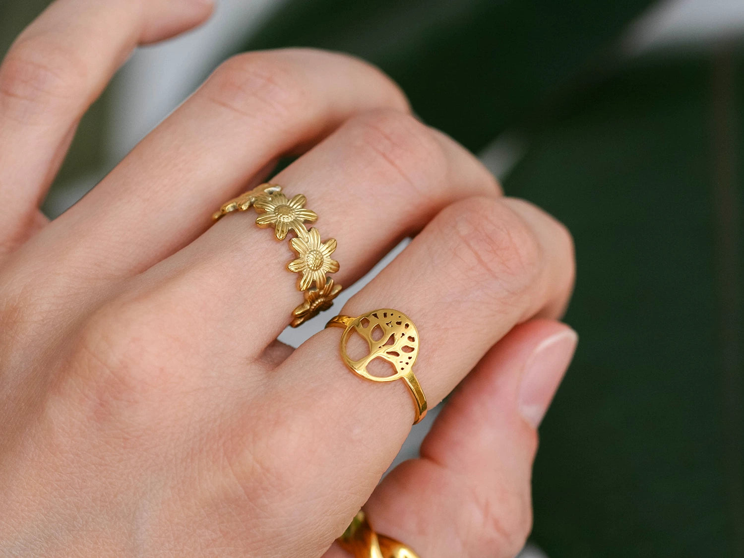 Arbol Gold Ring
