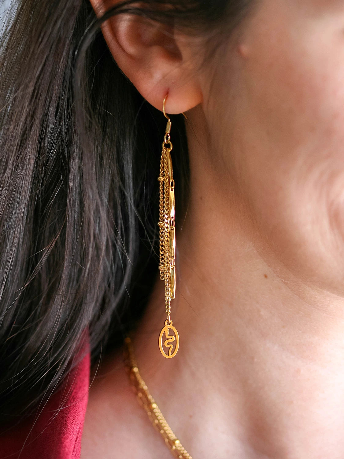 Adulation earrings