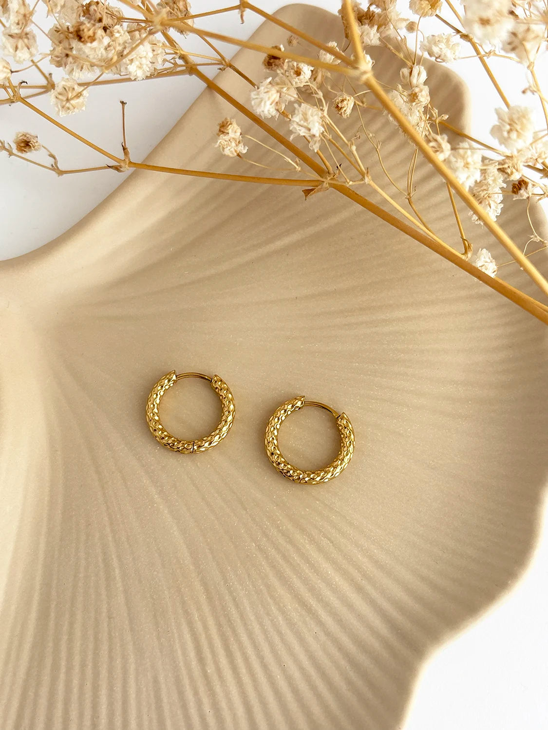 Anylla Earrings