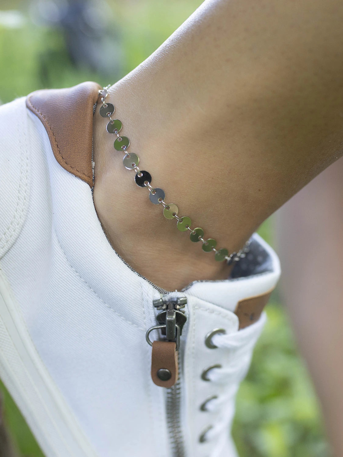 Disco anklet