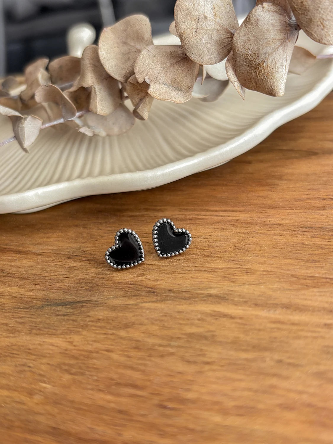 Clous d'oreilles Amora