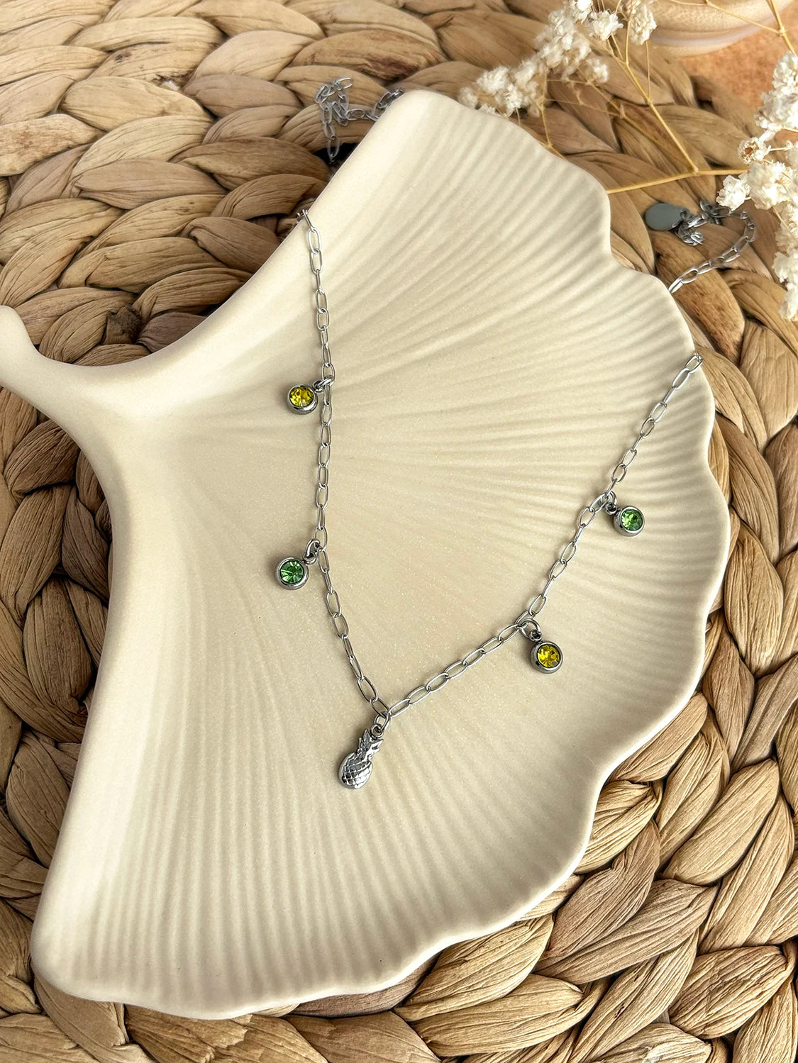 Collier Isla