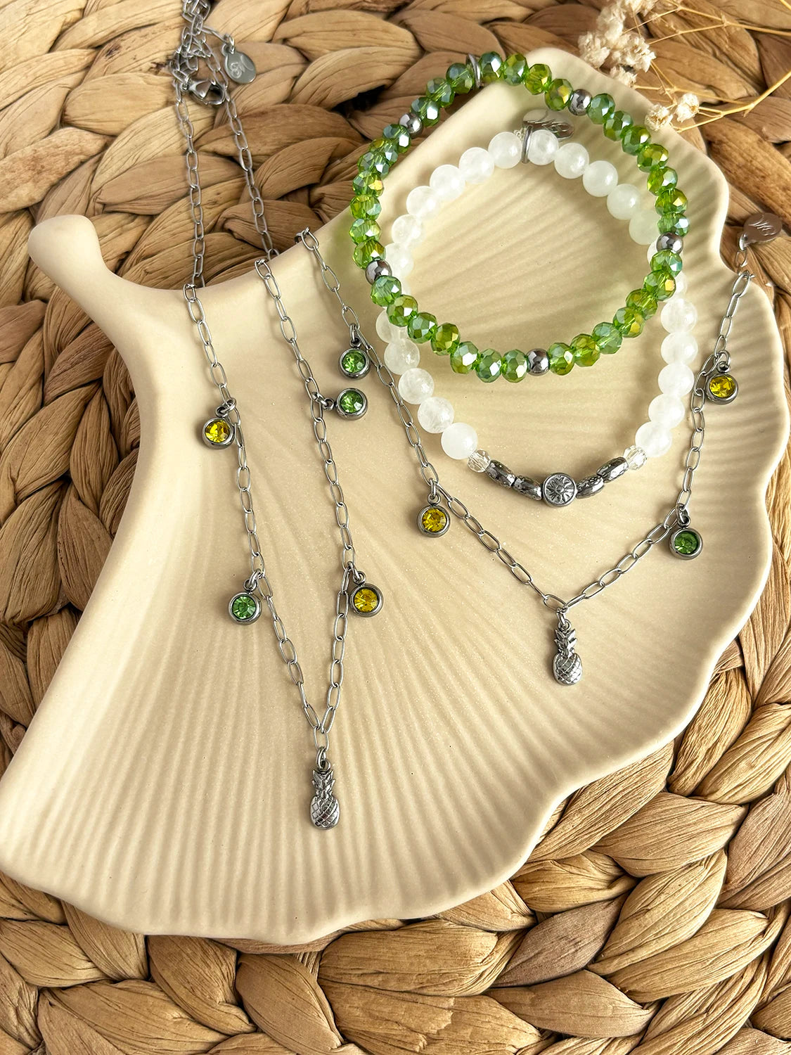 Ensemble bracelets + collier Ananas