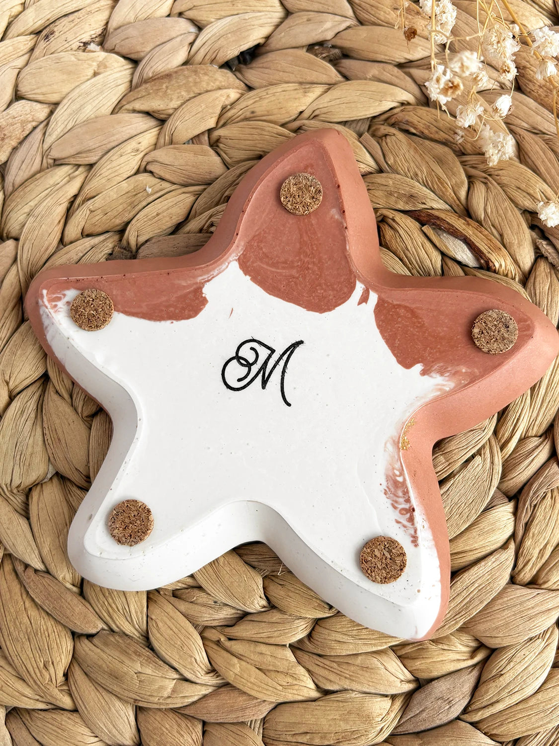 Plateau à bijoux Starfish corail, blanc crème et doré (2 modèles uniques)