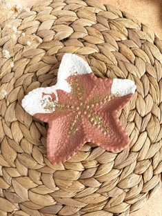 Plateau à bijoux Starfish corail, blanc crème et doré (2 modèles uniques)