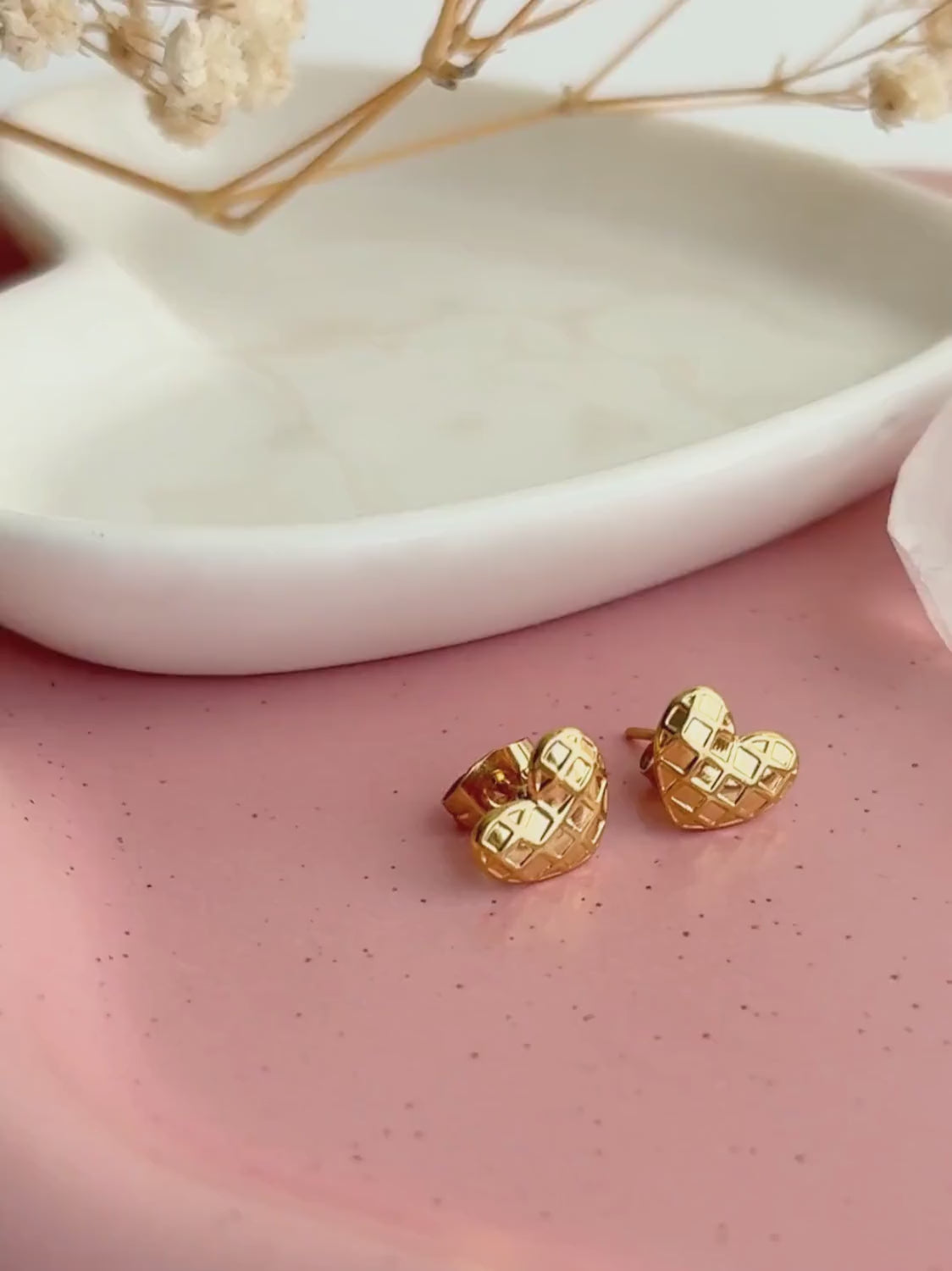 Clous d’oreilles Pour toujours doré