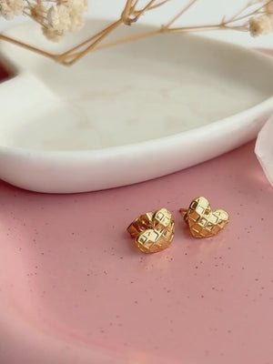 Clous d’oreilles Pour toujours doré