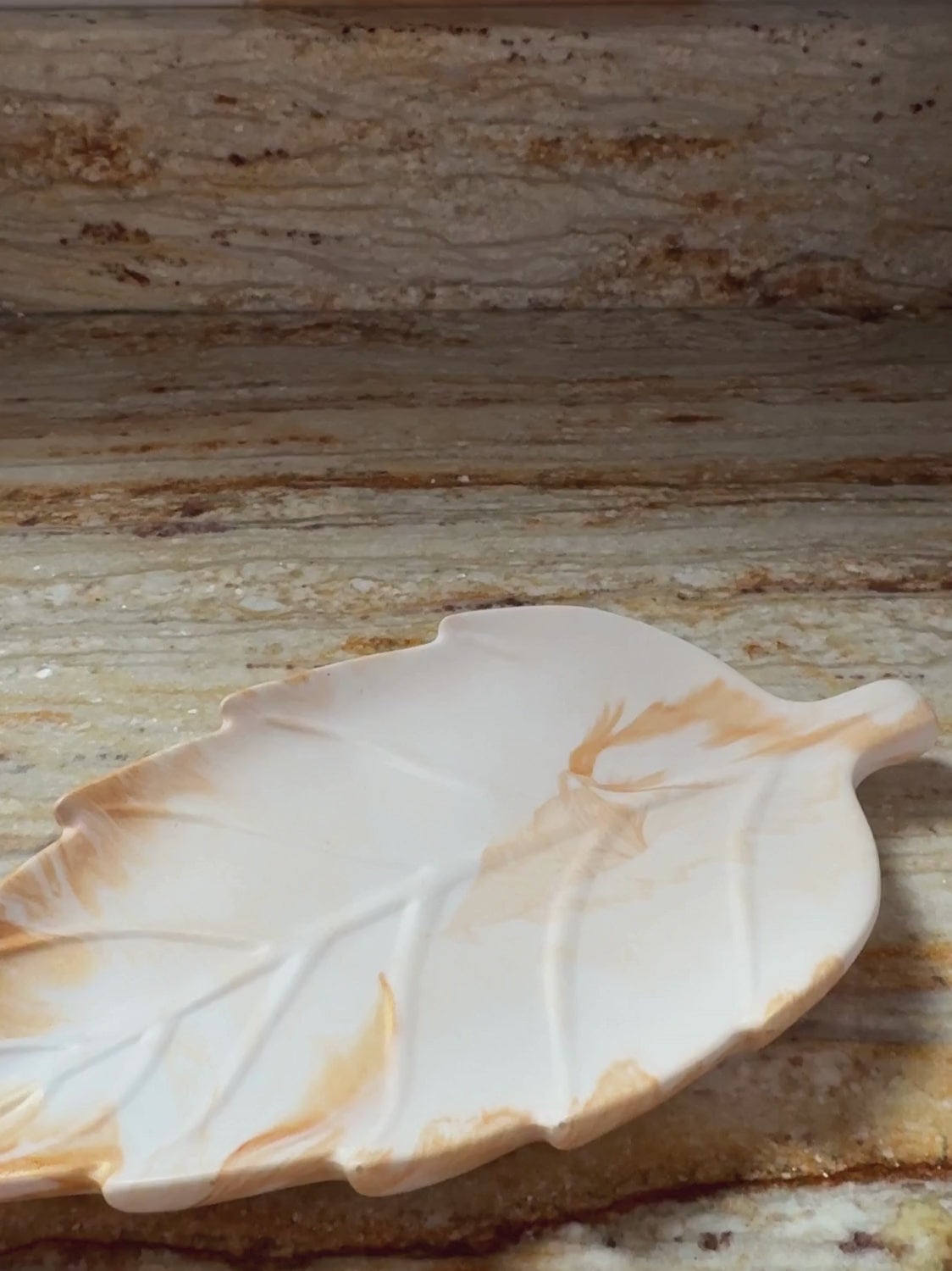 Plateau à bijoux feuille de feu – Série Phénix