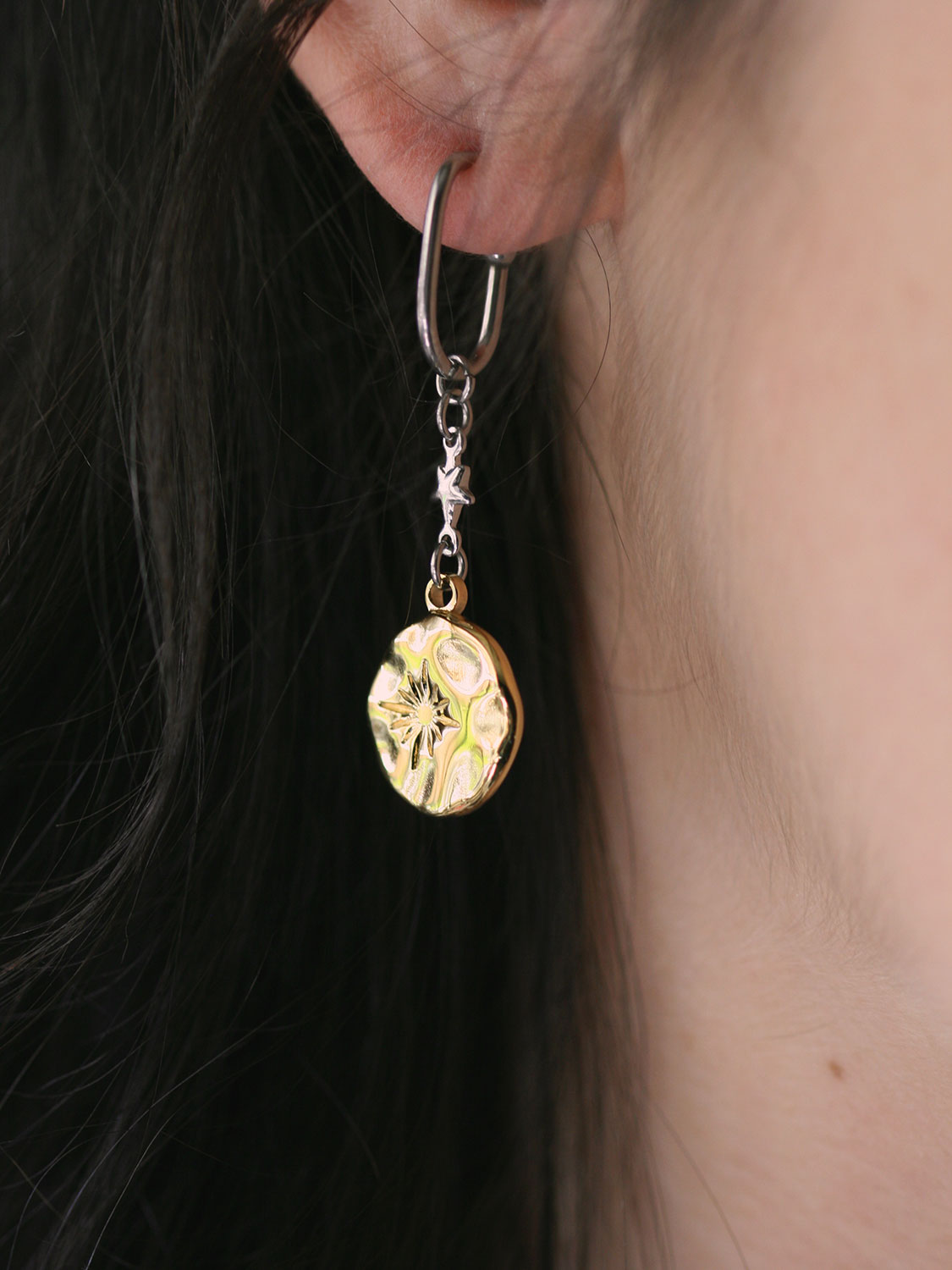 Clous d'oreilles Lueur